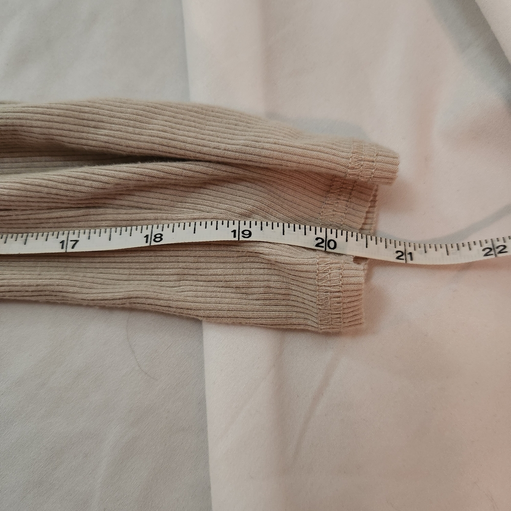 Joah Brown Ribbed Tan Top - Picture 8 of 10
